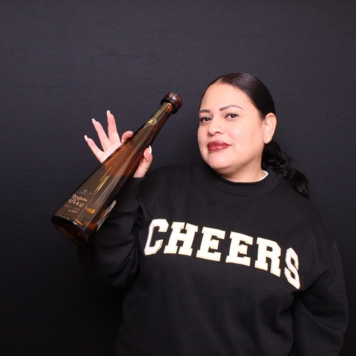 Your Favortie Bartender Marie logo